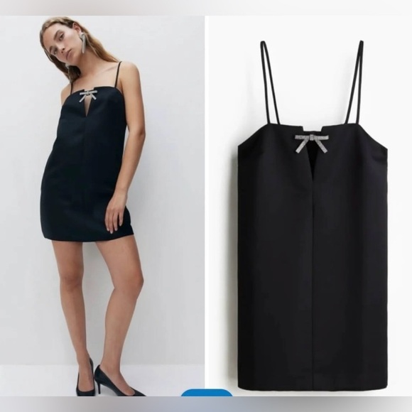 Dresses & Skirts - Elegant Black Mini Dress with Bow Detail